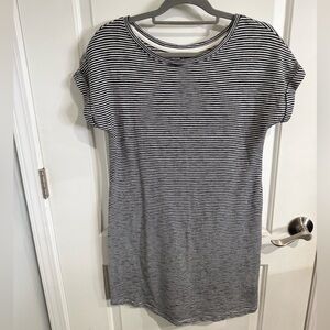 GAP Black and White Striped Tshirt Dress